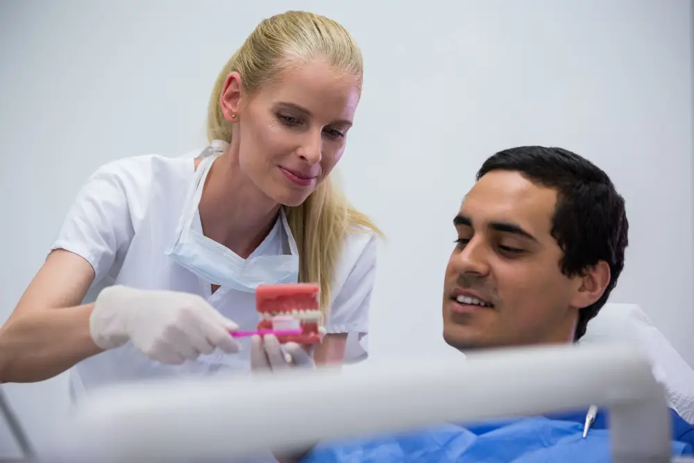 2025 Smile Trends: Why More People Choose Marietta Professional Teeth Whitening